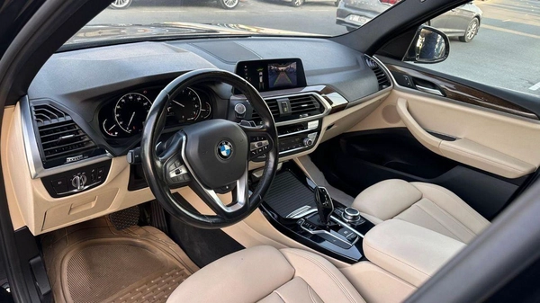 BMW X3 xDrive 30i Exclusive 2.0L