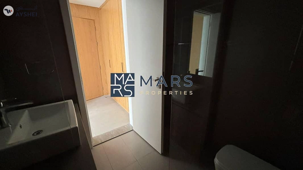 Modern & Cozy Studio, Perfect for City Life!-12-12