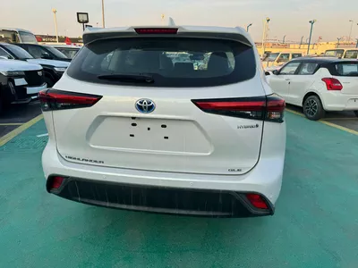 New 2023 Toyota Highlander-3