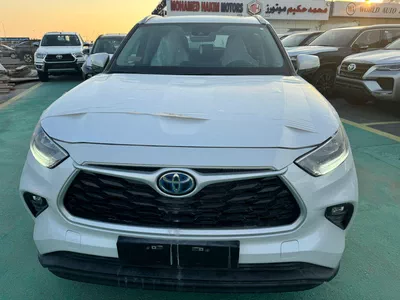 New 2023 Toyota Highlander-9