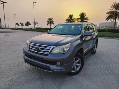 Lexus GX 460 2012 GCC Immaculate Condition Full Option Low KM Car Perfect For Family Use-5