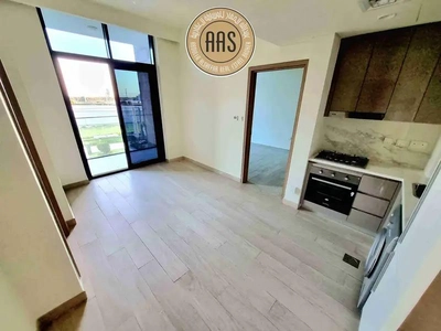 Reasonably priced 2BHK • Chiller Free • Available on high Floor • Rent 100k 04 Cheques-5