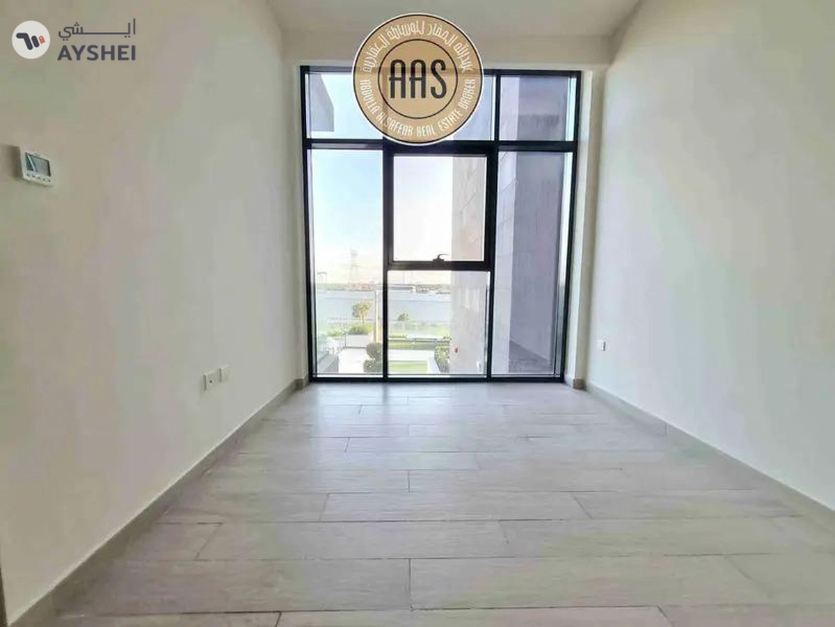 Reasonably priced 2BHK • Chiller Free • Available on high Floor • Rent 100k 04 Cheques-1-1