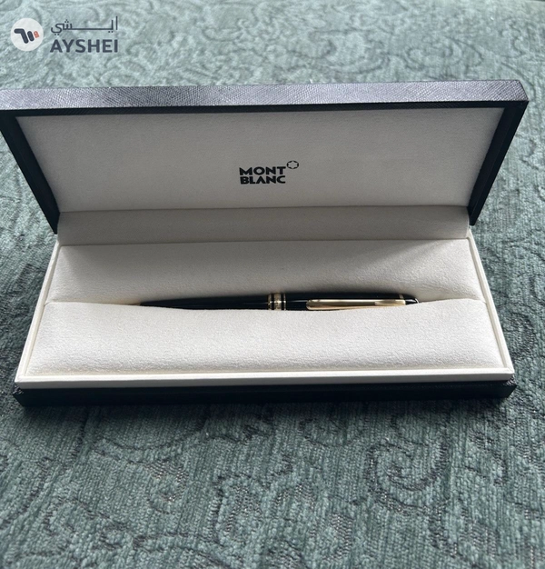 Montblanc Meisterstuk classique with gold plated trim ball point 