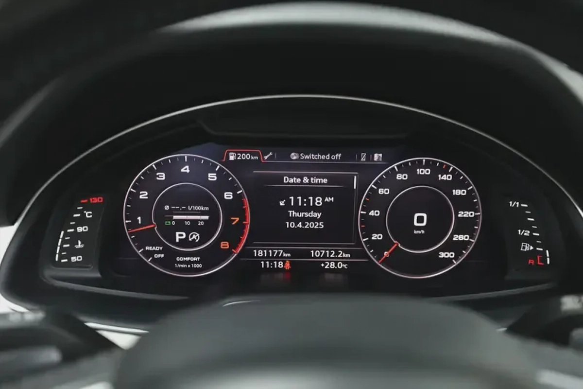 Audi Q7-11-11
