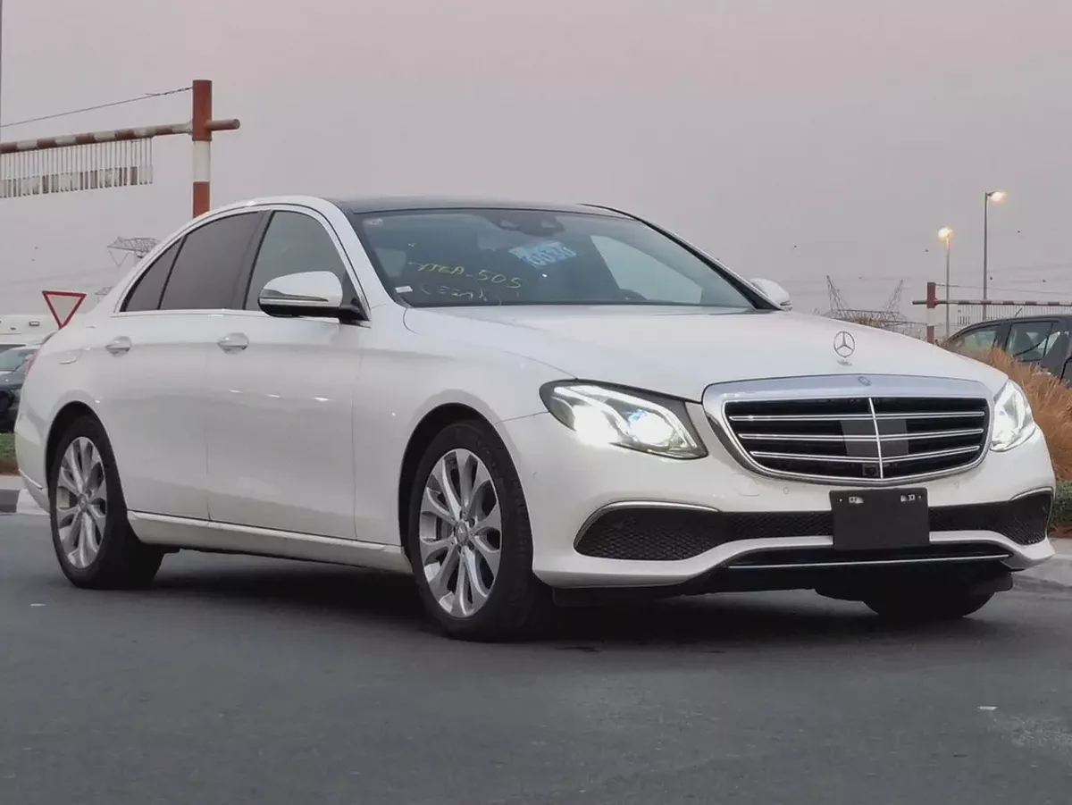 EXTRA CLEAN E400 ONLY 33000 KM FRESH JAPAN IMPORTED-3-3
