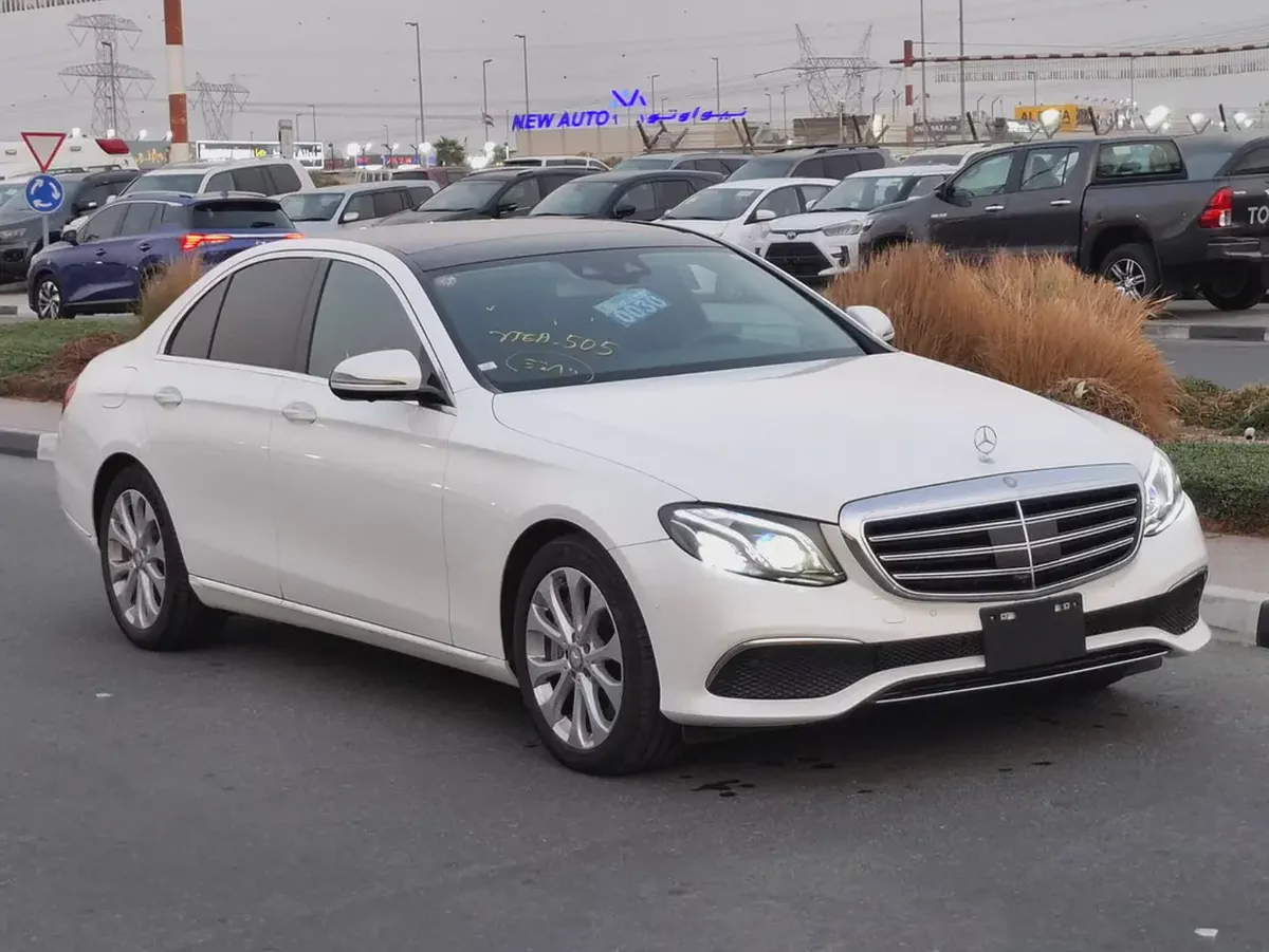 EXTRA CLEAN E400 ONLY 33000 KM FRESH JAPAN IMPORTED-4-4
