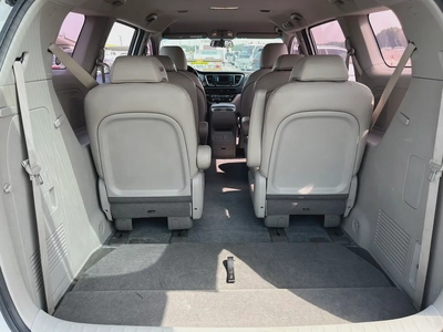 Kia Carnival LX 2018 - Korean Specs - Well Maintained-9