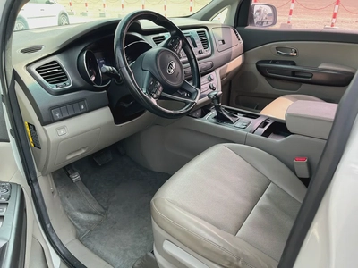 Kia Carnival LX 2018 - Korean Specs - Well Maintained-5