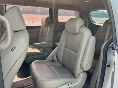 Kia Carnival LX 2018 - Korean Specs - Well Maintained-8