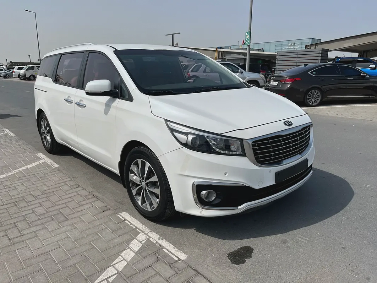 Kia Carnival LX 2018 - Korean Specs - Well Maintained-1-1