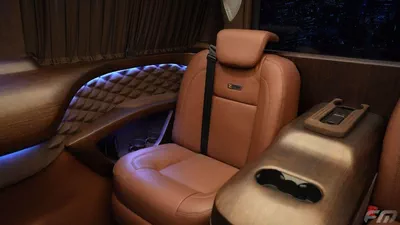 Mercedes Benz V300 VIP BUSINESS VAN –  FULL LUXURY OPTION | BRAND NEW | GCC | 2025-11