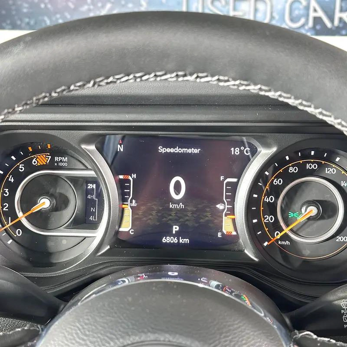 Jeep Wrangler Sahara-7-7