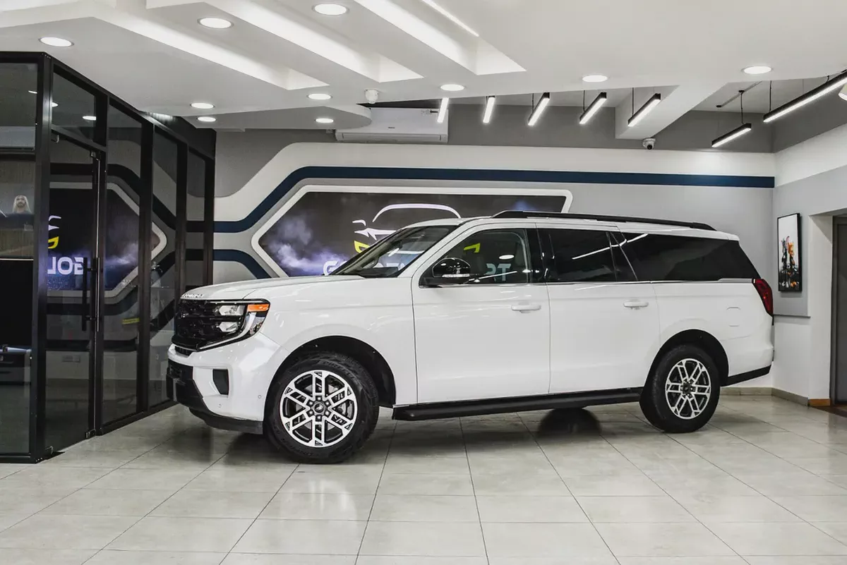 2025 Ford Expedition ACTIVE XL