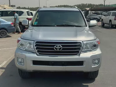 Toyota landcruiser 2013 silver color fullopshin-0