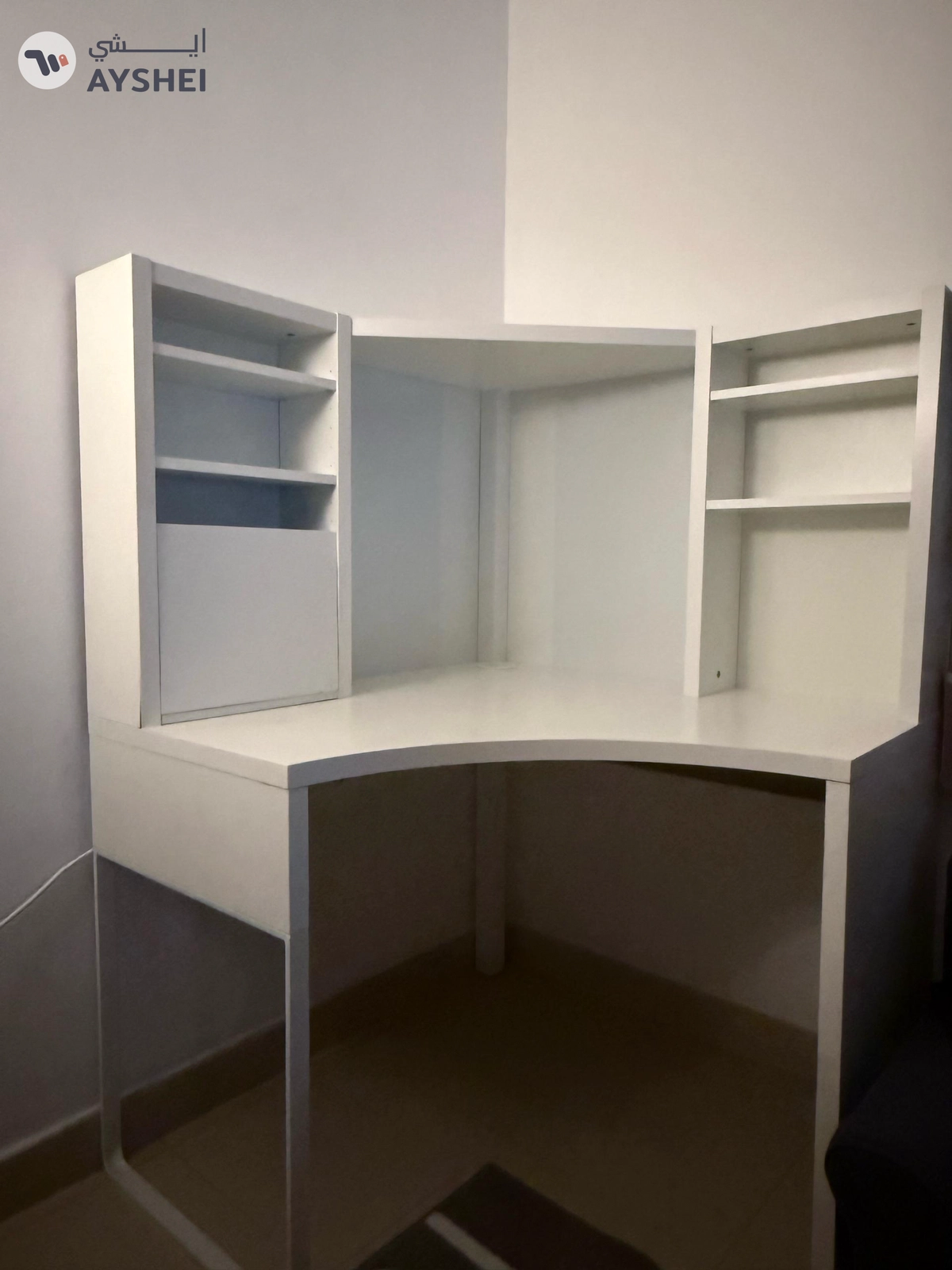 Desk Table