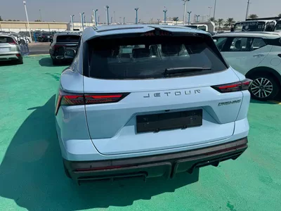 2025 Jetour Dashing is a modern compact crossover SUV-7