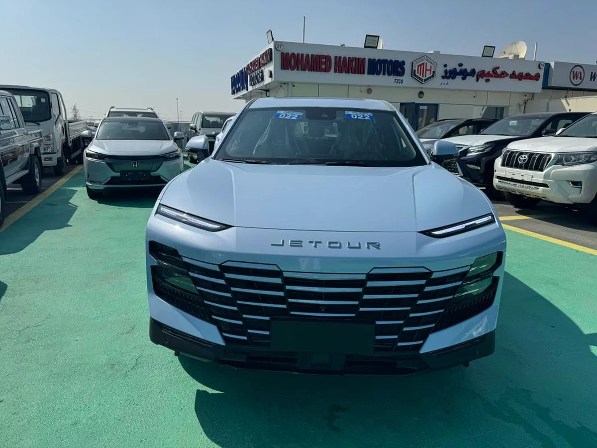 2025 Jetour Dashing is a modern compact crossover SUV-1-1