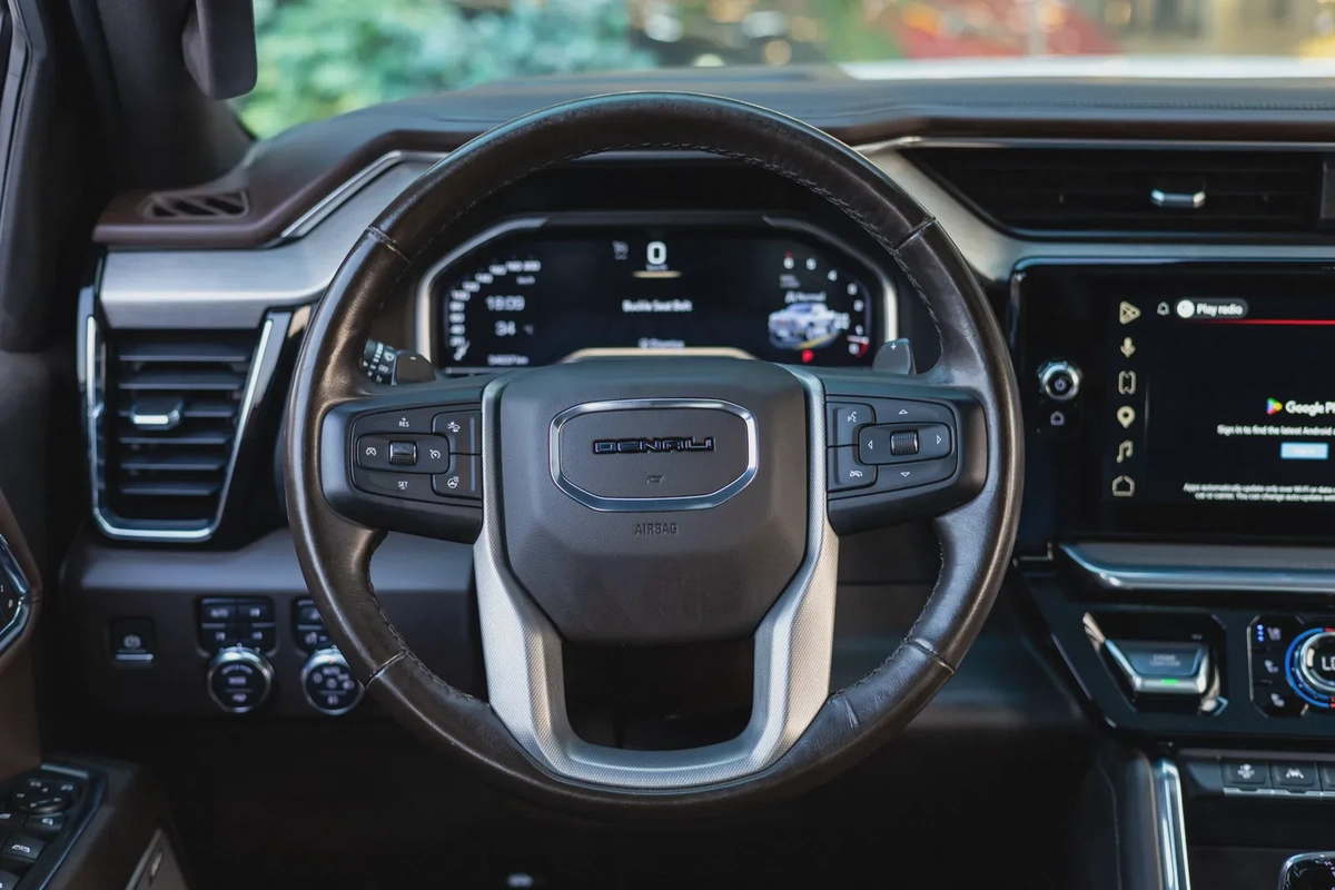 GMC Sierra 1500 2022-4-4