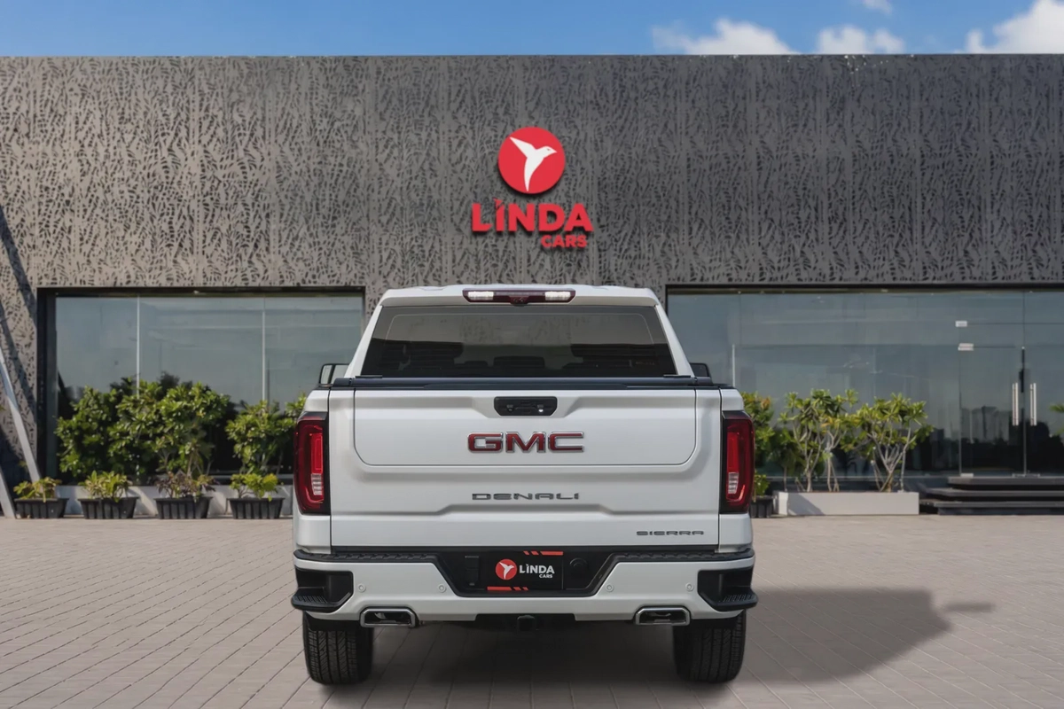 GMC Sierra 1500 2022-10-10