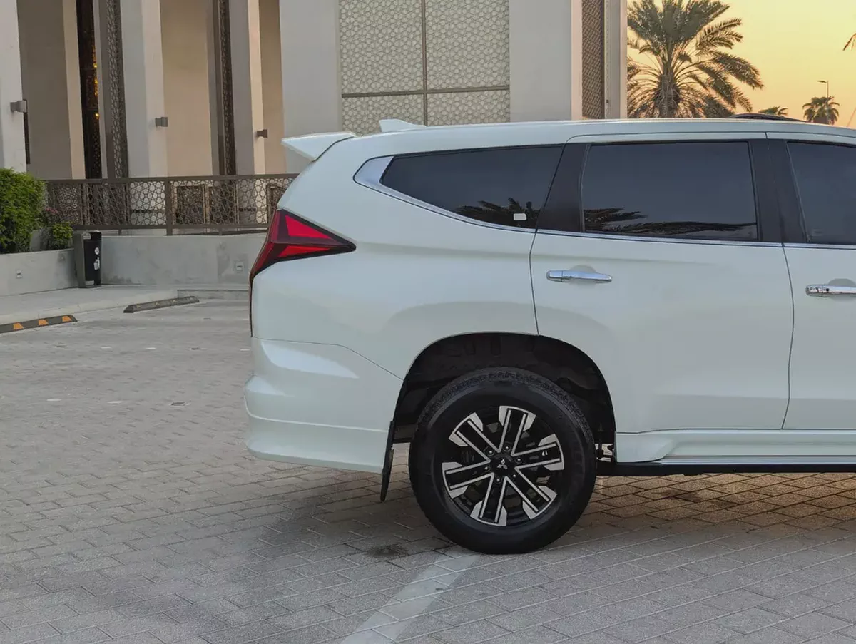2022 Mitsubishi Montero Sport GLS Top Line 4WD | Interior and Exterior Excellent Condition-18-18