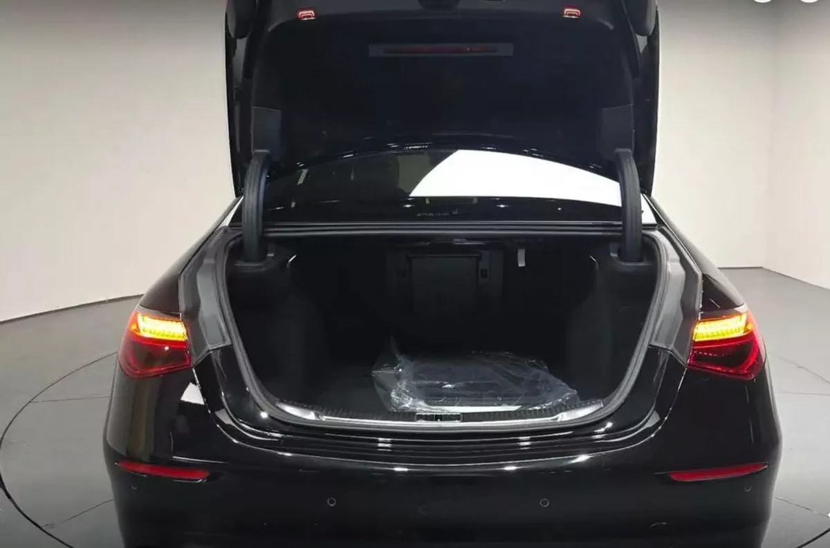 Mercedes Benz S 580 4MATIC-6-0