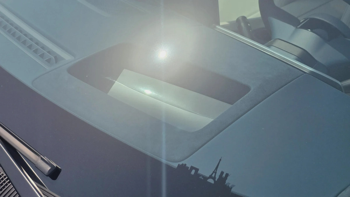ZEEKR 001 AWD (Blue White)-6-6
