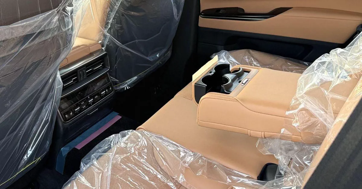 Lexus LX700h SIGNATURE - Lexus LX700h 2026 whit autopark-15-0