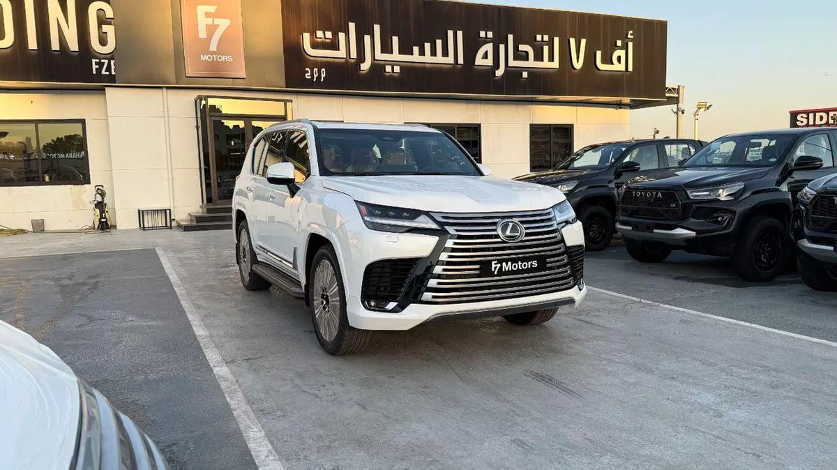 Lexus LX700h SIGNATURE - Lexus LX700h 2026 whit autopark