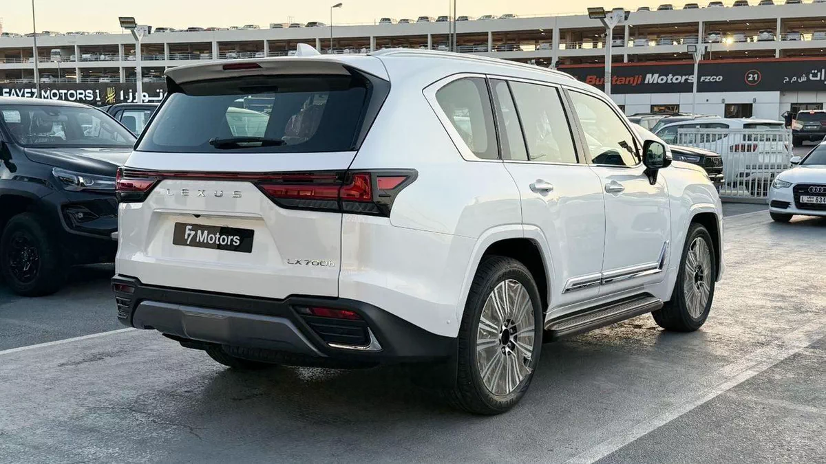 Lexus LX700h SIGNATURE - Lexus LX700h 2026 whit autopark-21-0
