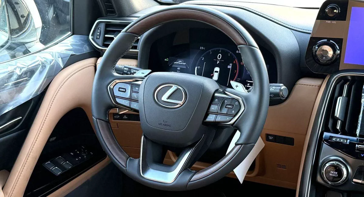 Lexus LX700h SIGNATURE - Lexus LX700h 2026 whit autopark-5-0