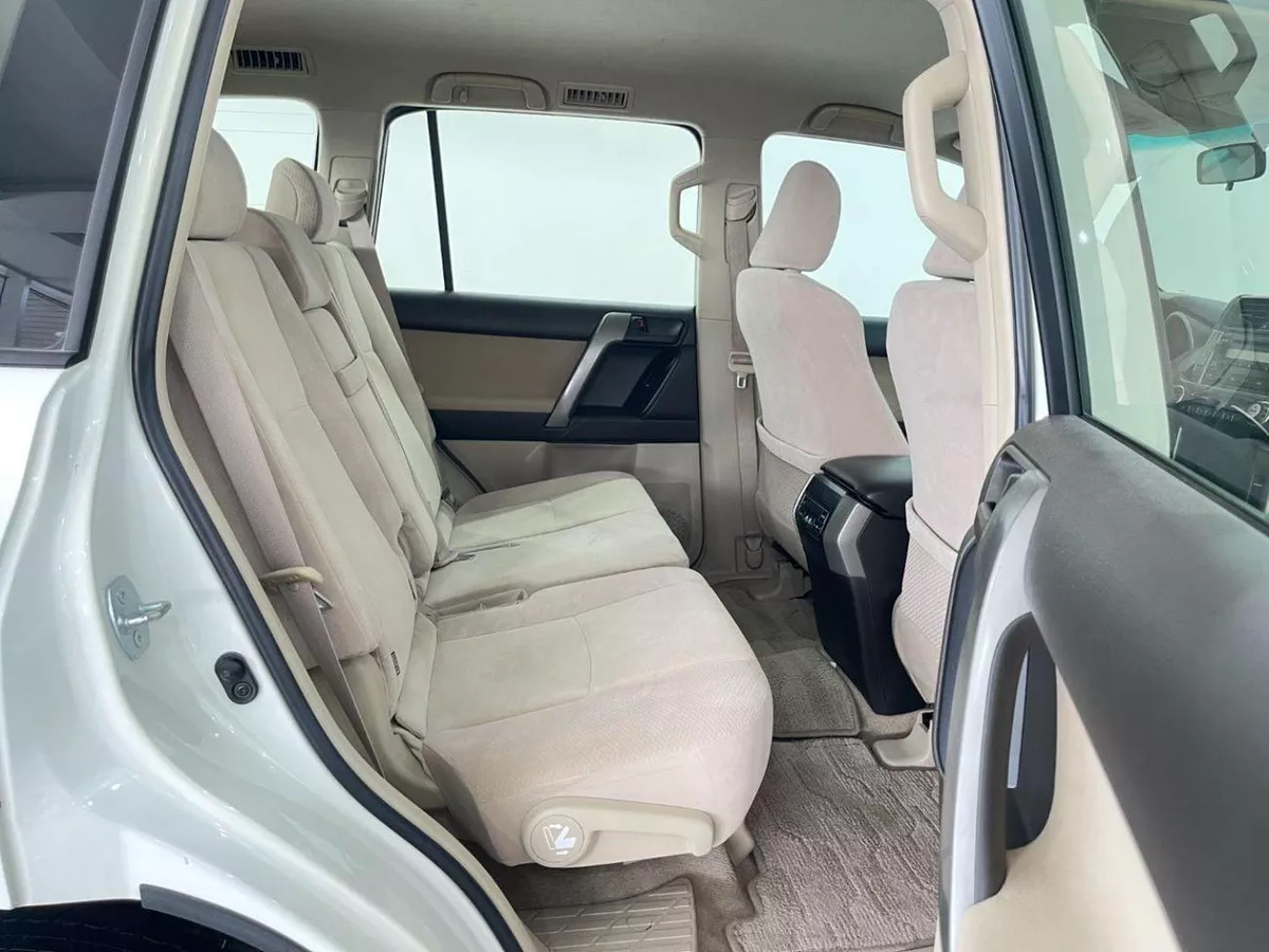 Toyota Prado TX-L TX.L 4.0L-6CYL GCC EXCELLENT CONDITION-VAT INCLUSIVE-12-0