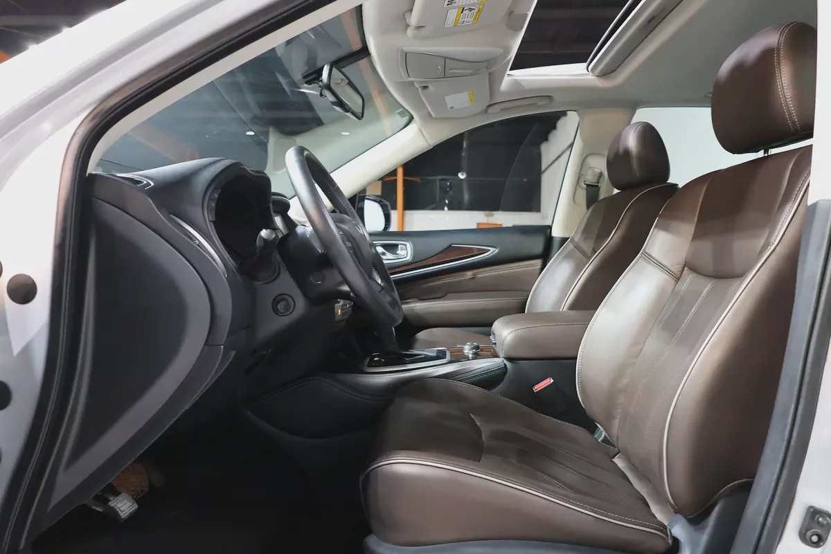 Infiniti QX60 Premium 2019-76000KM- GCC Specs-Excellent Condition-8-8