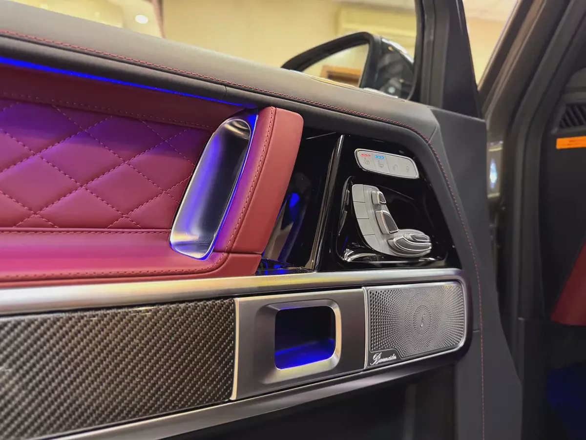 G 63 AMG / FULL CARBON PACKAGE / 5 YEARS WARRANTY / BRAND NEW-11-11