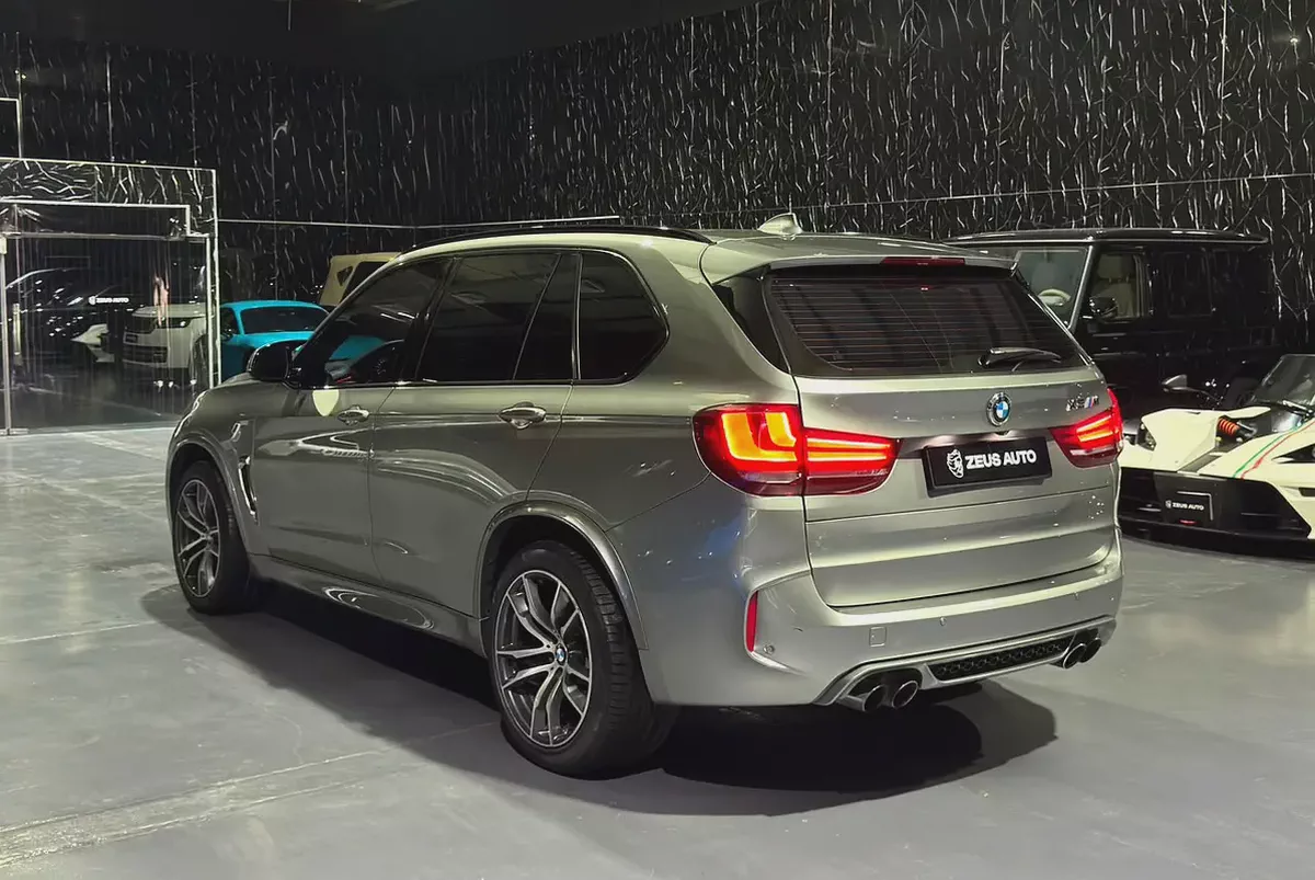 2016 BMW X5 M | GCC | AGMC Full Service History-4-4