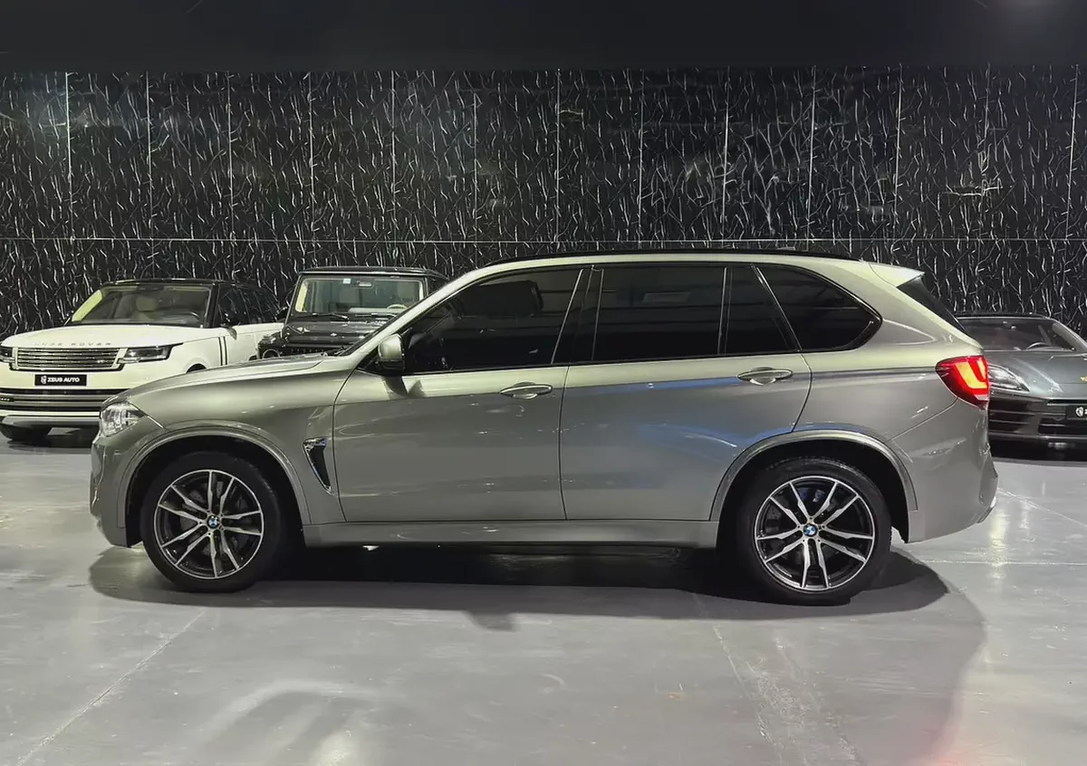 2016 BMW X5 M | GCC | AGMC Full Service History-5-5
