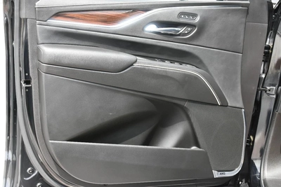 ESCALADE PREMIUM LUXURY 2021 | BLACK-6