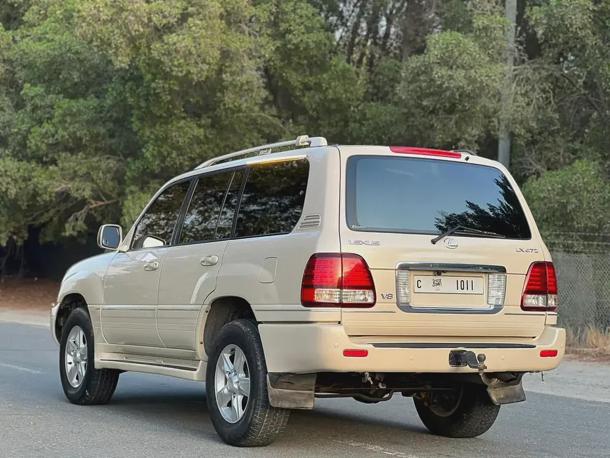 Lexus LX 470 2003 American Specs - Excellent Condition-3-3