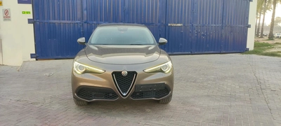 Alfa Romeo Stelvio 2018 | GCC | Single Owner | Full Agency Serviced-4