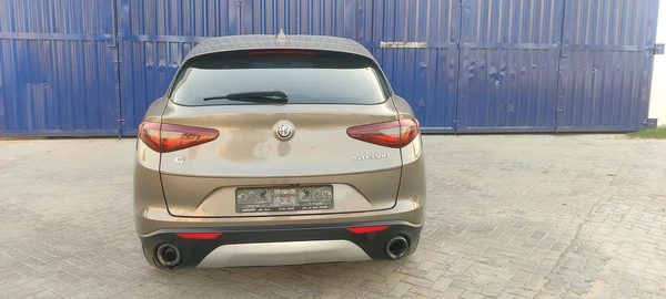 Alfa Romeo Stelvio 2018 | GCC | Single Owner | Full Agency Serviced