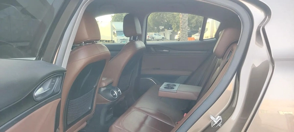 Alfa Romeo Stelvio 2018 | GCC | Single Owner | Full Agency Serviced