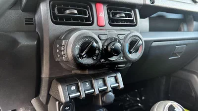 Suzuki Jimny GL 1.5L MT  PETROL MY2025 FOR EXPORT ONLY-5