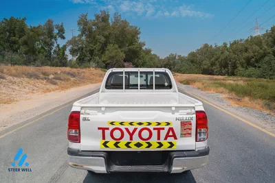 2018 Toyota Hilux GL Petrol Automatic Transmission GCC Specs-8
