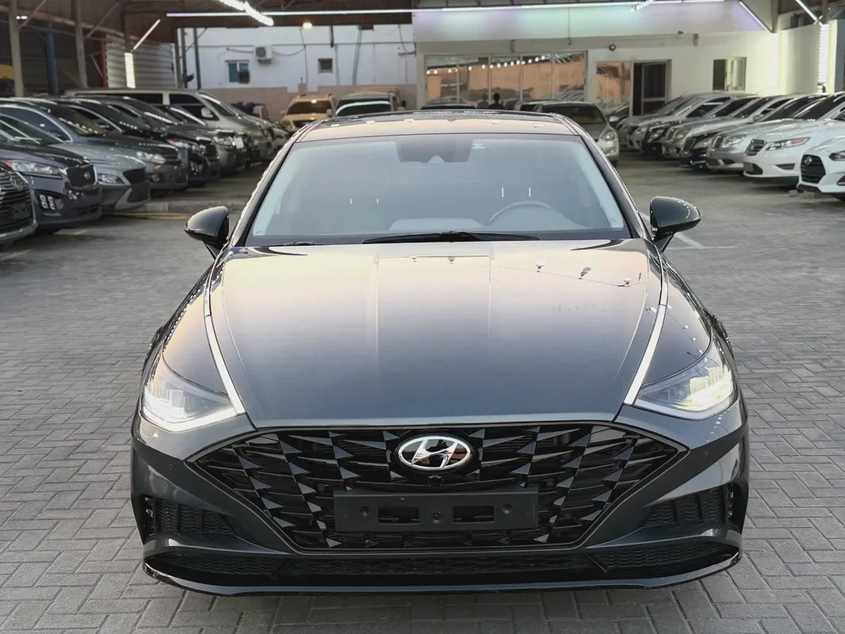 Hyundai Sonata Smart 2023 - Korean Specs - Like New-1-1