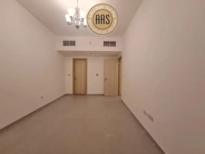 Full Sea View 2Bhk With Master Rooms 80k Full Facilities-16