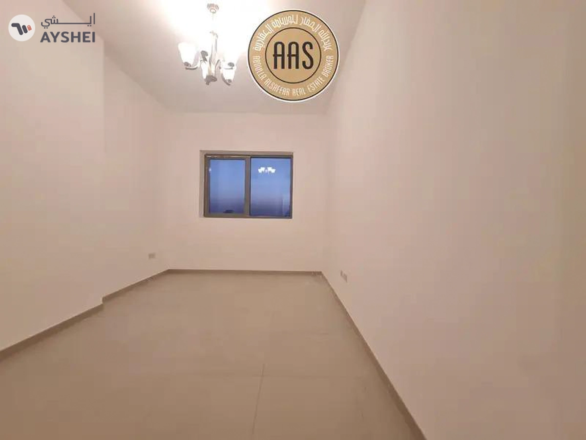 Full Sea View 2Bhk With Master Rooms 80k Full Facilities-11-11