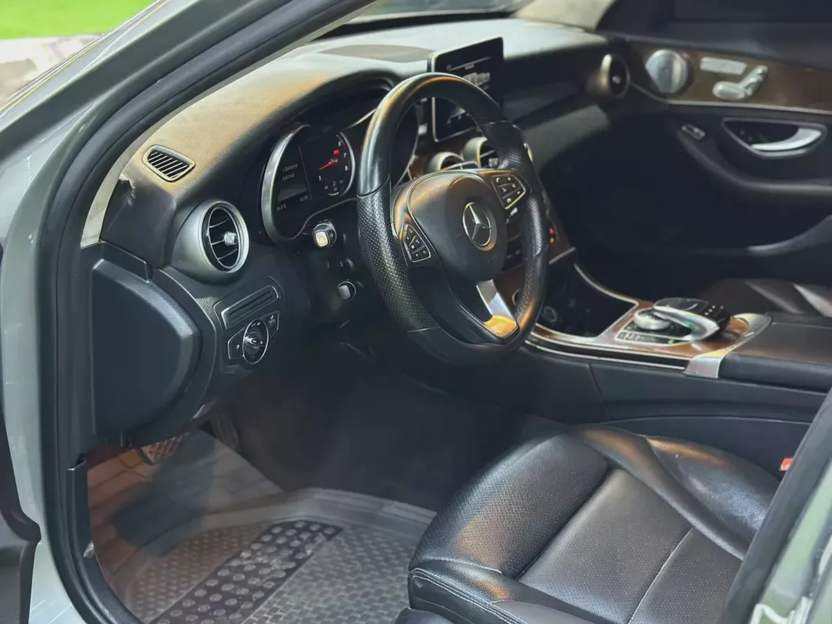 2016 Mercedes-Benz C-Class C300 - American Specs-3-3