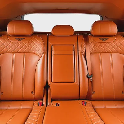 AED 5,751 P.M • 0% Downpayment •  Bentley Bentayga W12 • 1 Year Warranty-13