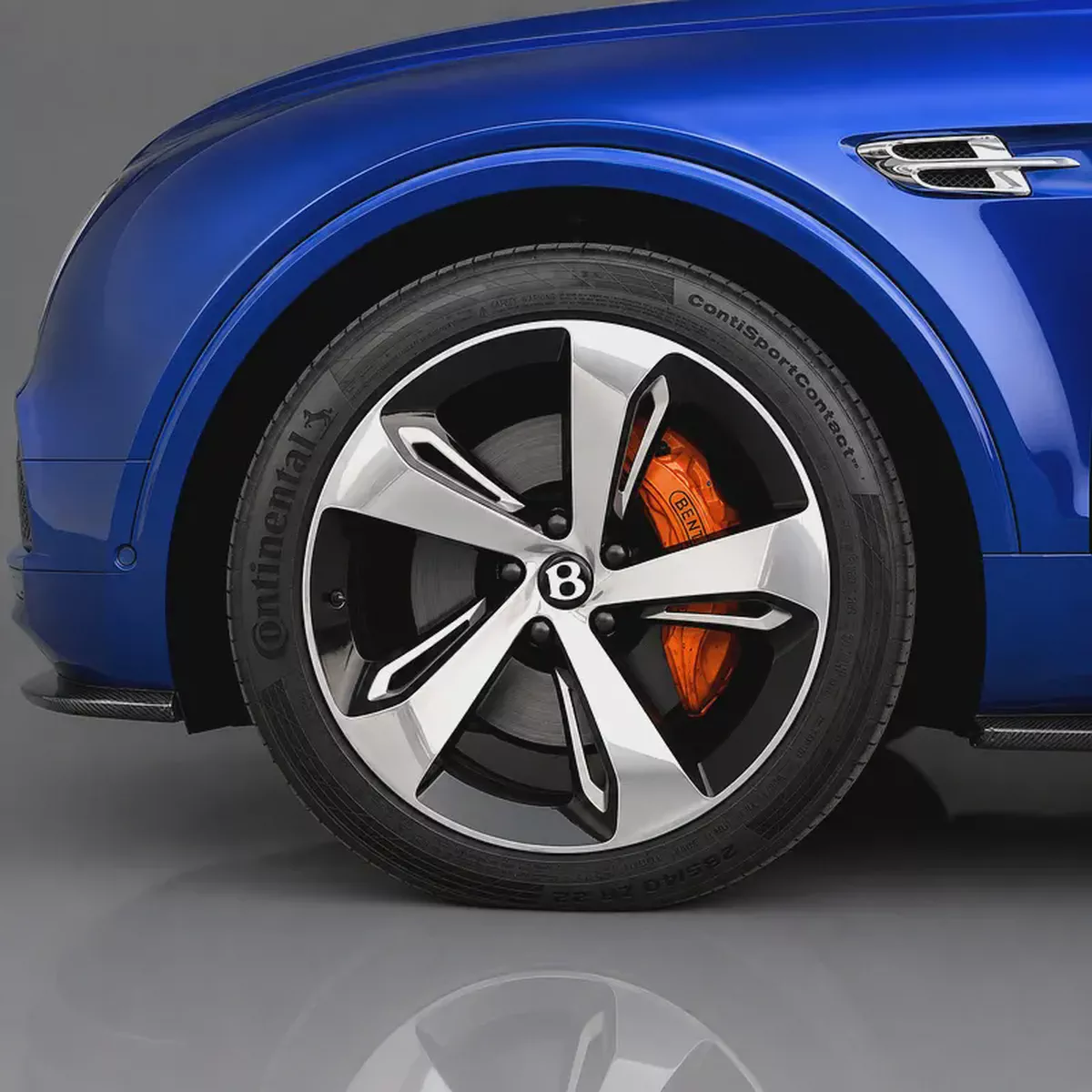 AED 5,751 P.M • 0% Downpayment •  Bentley Bentayga W12 • 1 Year Warranty-5-5