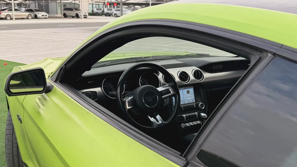 Ford Mustang GT Premium 5.0 10speed-3-3